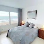 House On The Sea Terrace Golf *